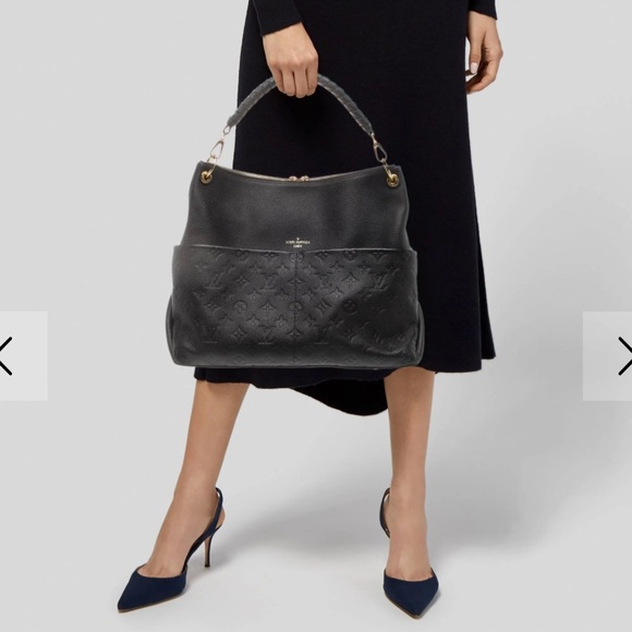 Maida Hobo Louis Vuitton 🛍️ - Picture 14 of 15